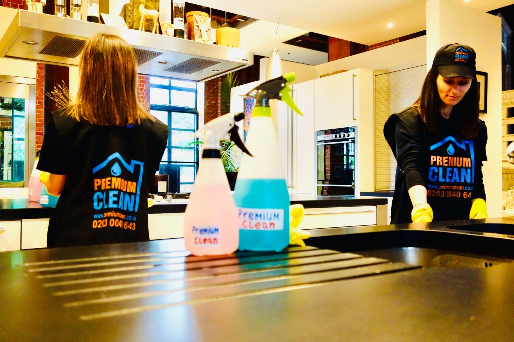 emergency cleaning London tenant mess in Camden flat